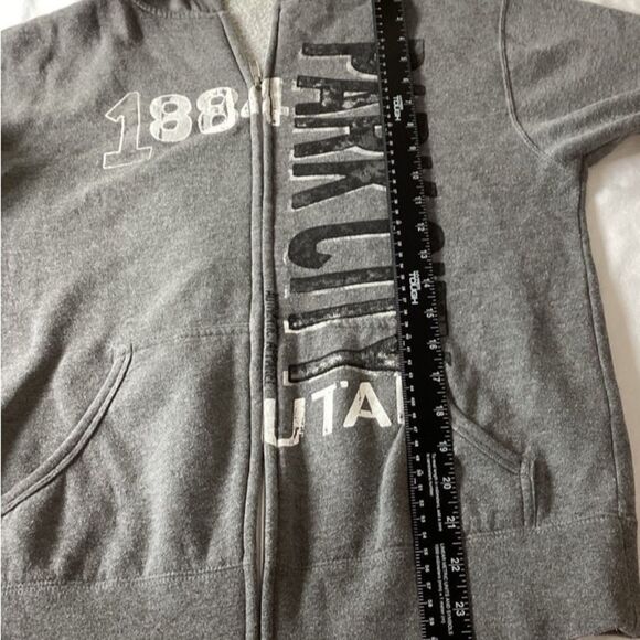 Independent Trading Co. women’s Hooded Sweatshirt. Color Gray Size Medium - Picture 7 of 8